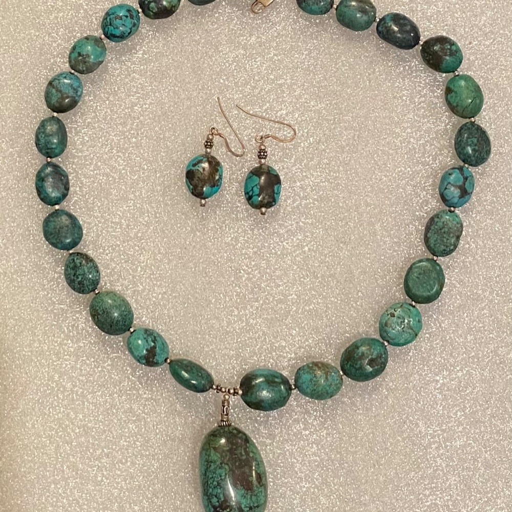 Antique Turquoise Pendant Necklace and Matching Earrings Jaded Jewelry